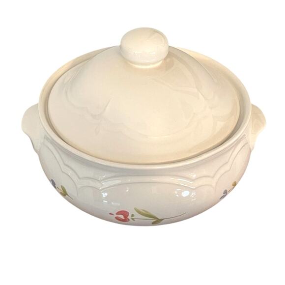 Pfaltzgraff Gazebo Garland Pattern 2 Quart Covered Stoneware Casserole Dish VTG - Picture 2 of 9